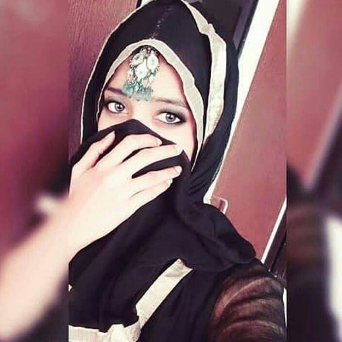 Muslim girl hidden face for Instagram DP