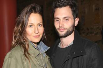 Penn Badgley Wife Domino Kirke