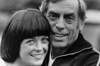 Was Larry Grayson Married?