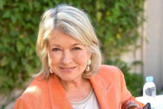 Martha Stewart Bio