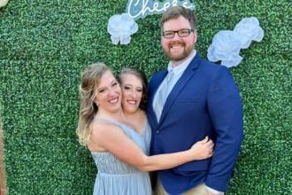 Two Headed Girl Abby Hensel And Husband Josh Bowling